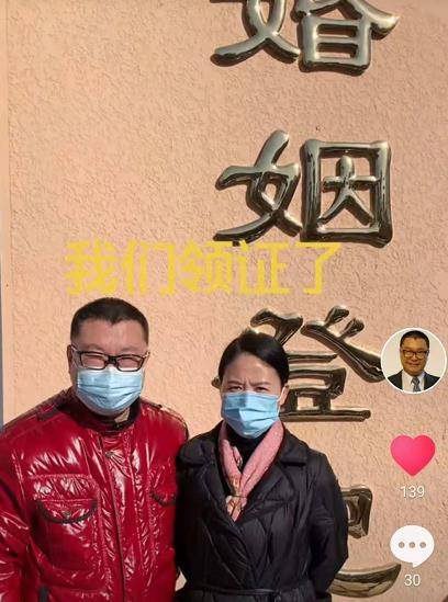 纤夫人口罩_伏尔加河上的纤夫