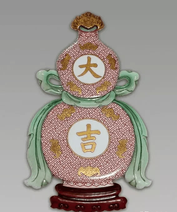 紫禁城故宫养心殿“同款” 粉彩大吉葫芦壁瓶赏析_搜狐网