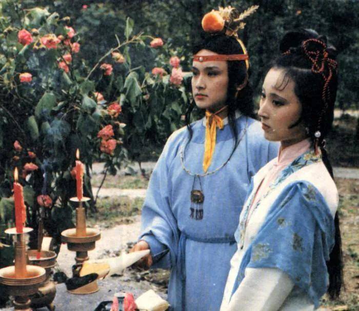 闫红:贾宝玉是不是真男人?_王熙凤