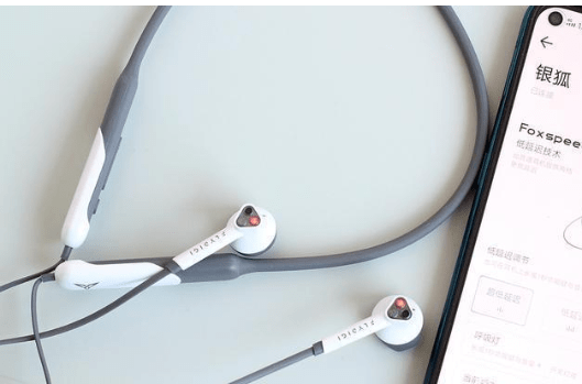 口碑最好的游戏蓝牙耳机有哪些？性价比游戏蓝牙耳机推荐