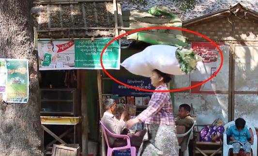 缅甸女人的真实生活，干活方法很特别，游客评价：技术高超！