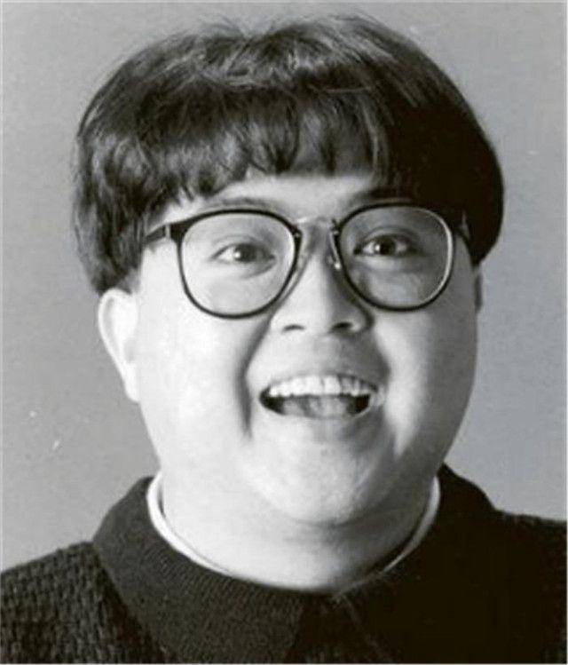 罗君左:一生未娶却为梅艳芳扫墓7年,3次截肢只在梅姐支票填3700