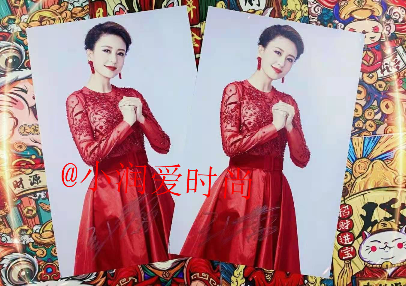 张蕾穿中国红礼服主持春晚,端庄大方不俗气,配上盘发发型好高贵