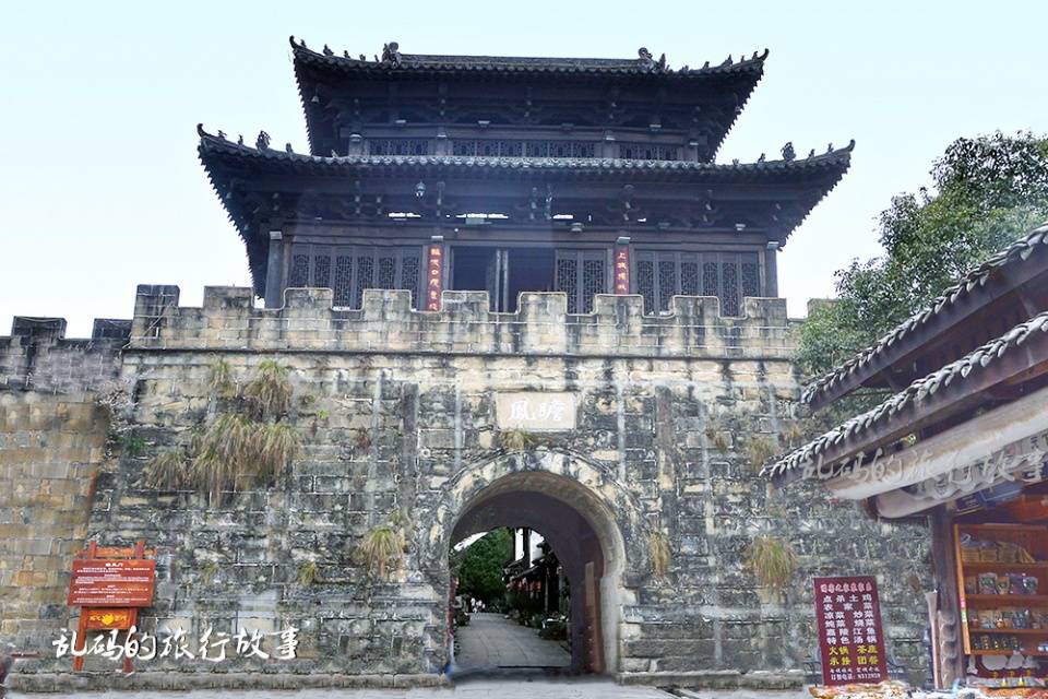 四川这座古城 是国内唯一保存完好的三国古城 被誉“蜀国第二都”