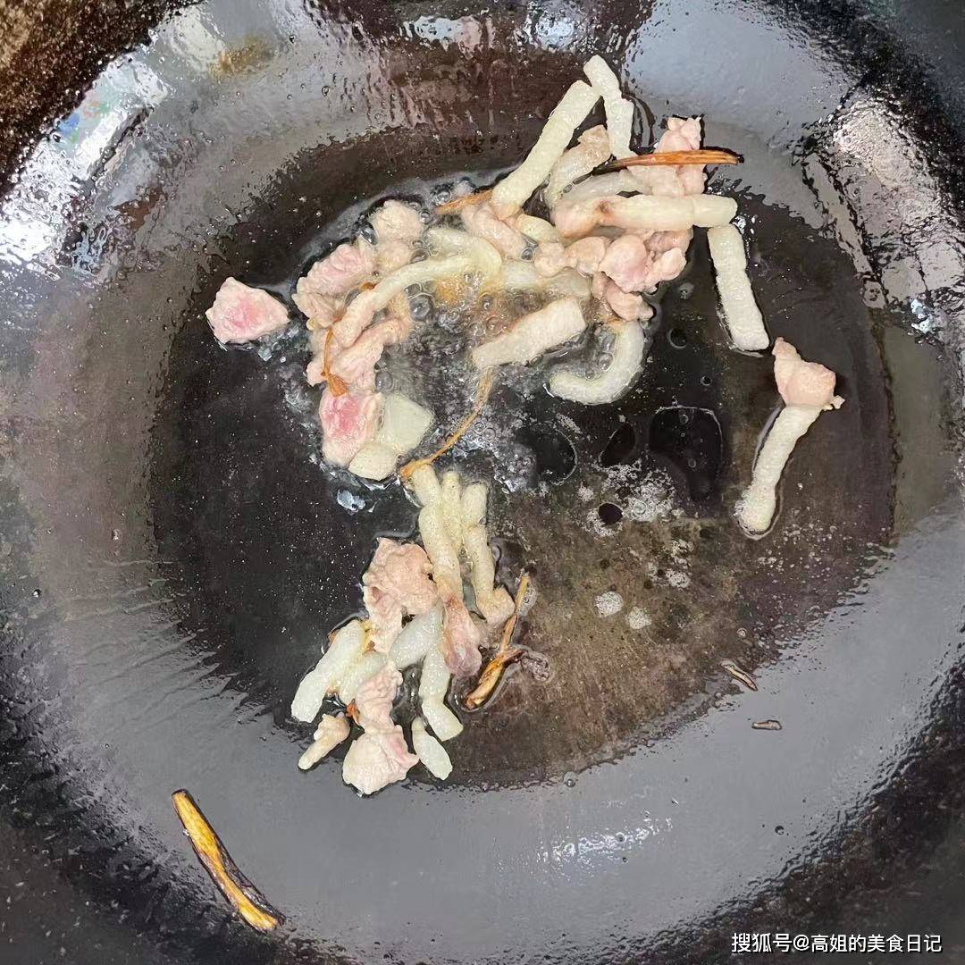 5ab74402717f4efeb81aefef6a338bd8.jpeg