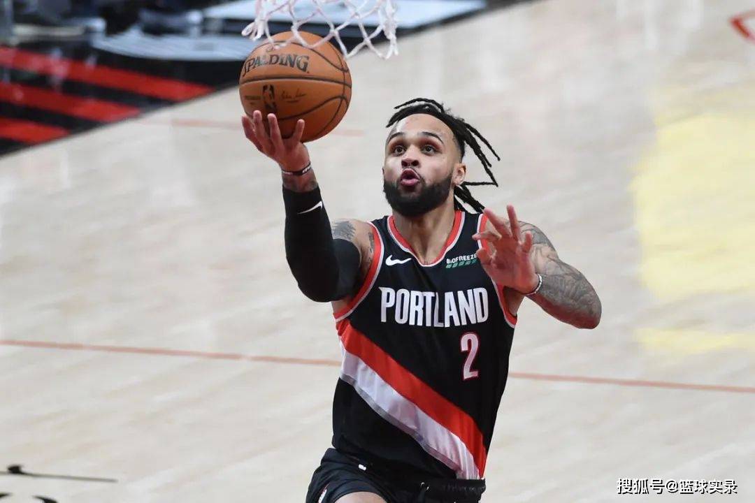 2000万起步!又一个3d球员崛起,想留有点难了!_加里特伦特