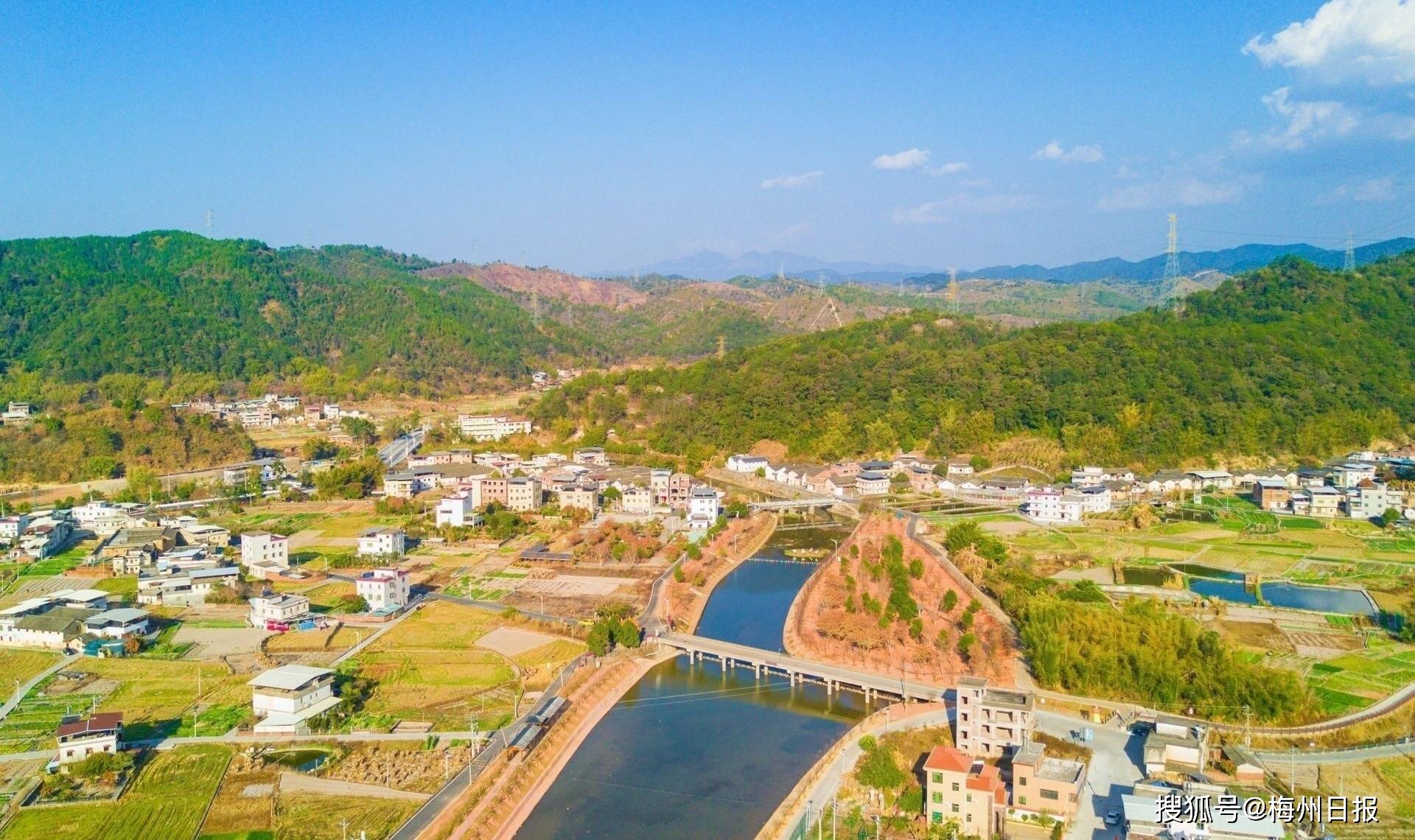 梅州石坑村图片