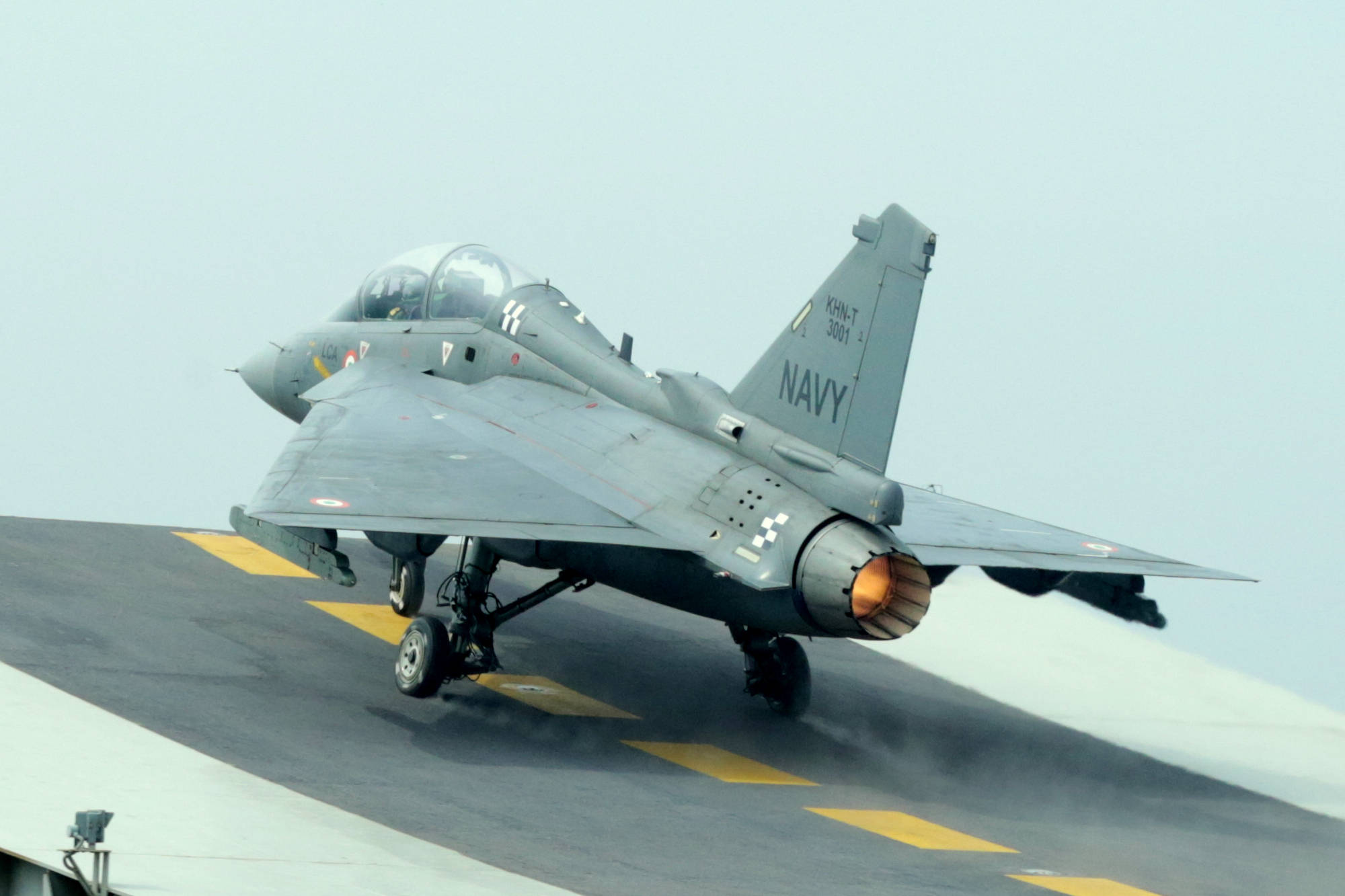Naval Tejas fighter aircraft for carrier based fighter