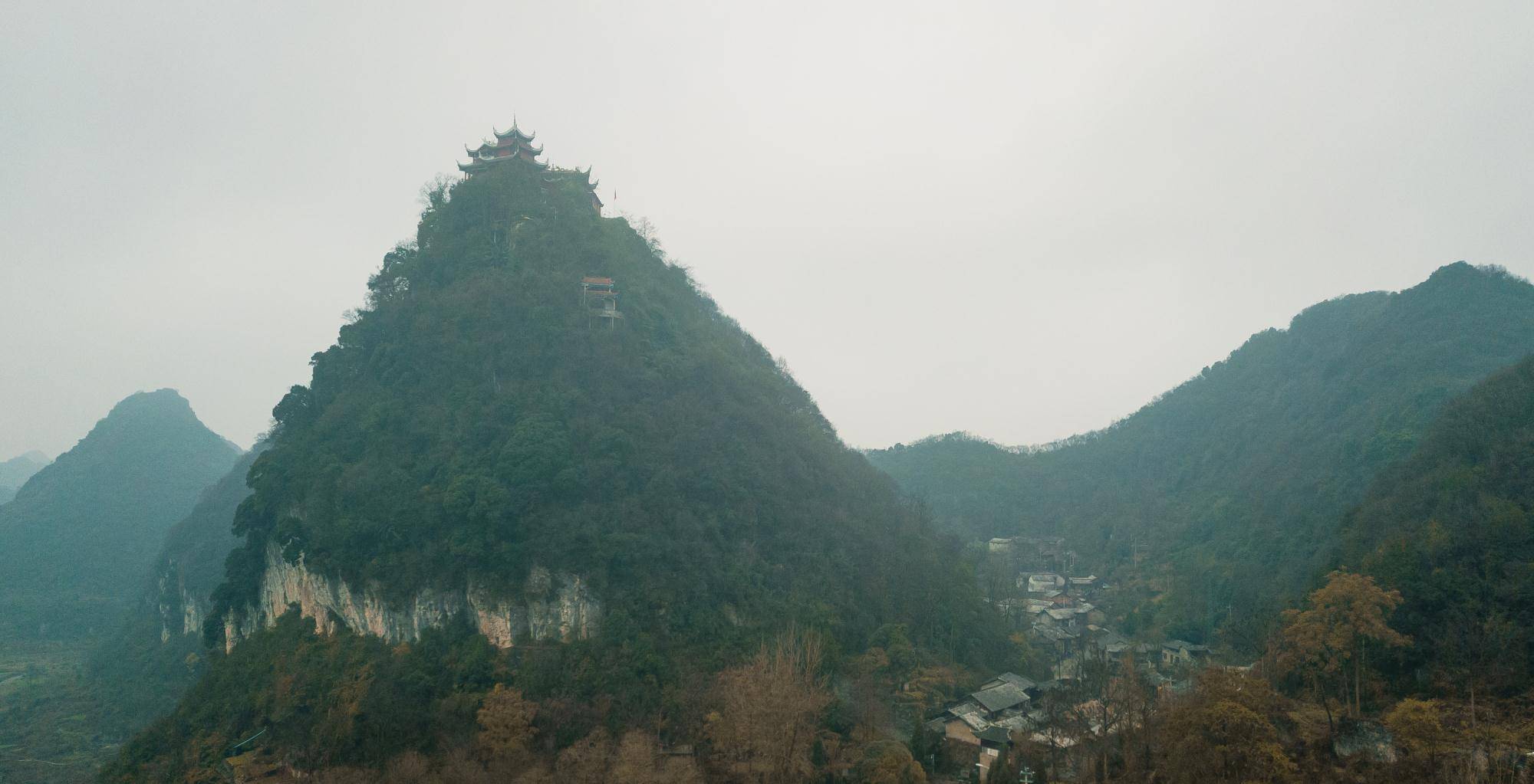 中国公认最适合自驾的省，这里村村通公路，到处是绝美的风景