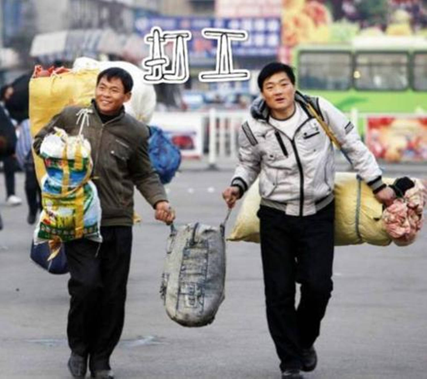 原创网友晒春节回家前后的真实对比照露西变翠花简直判若两人