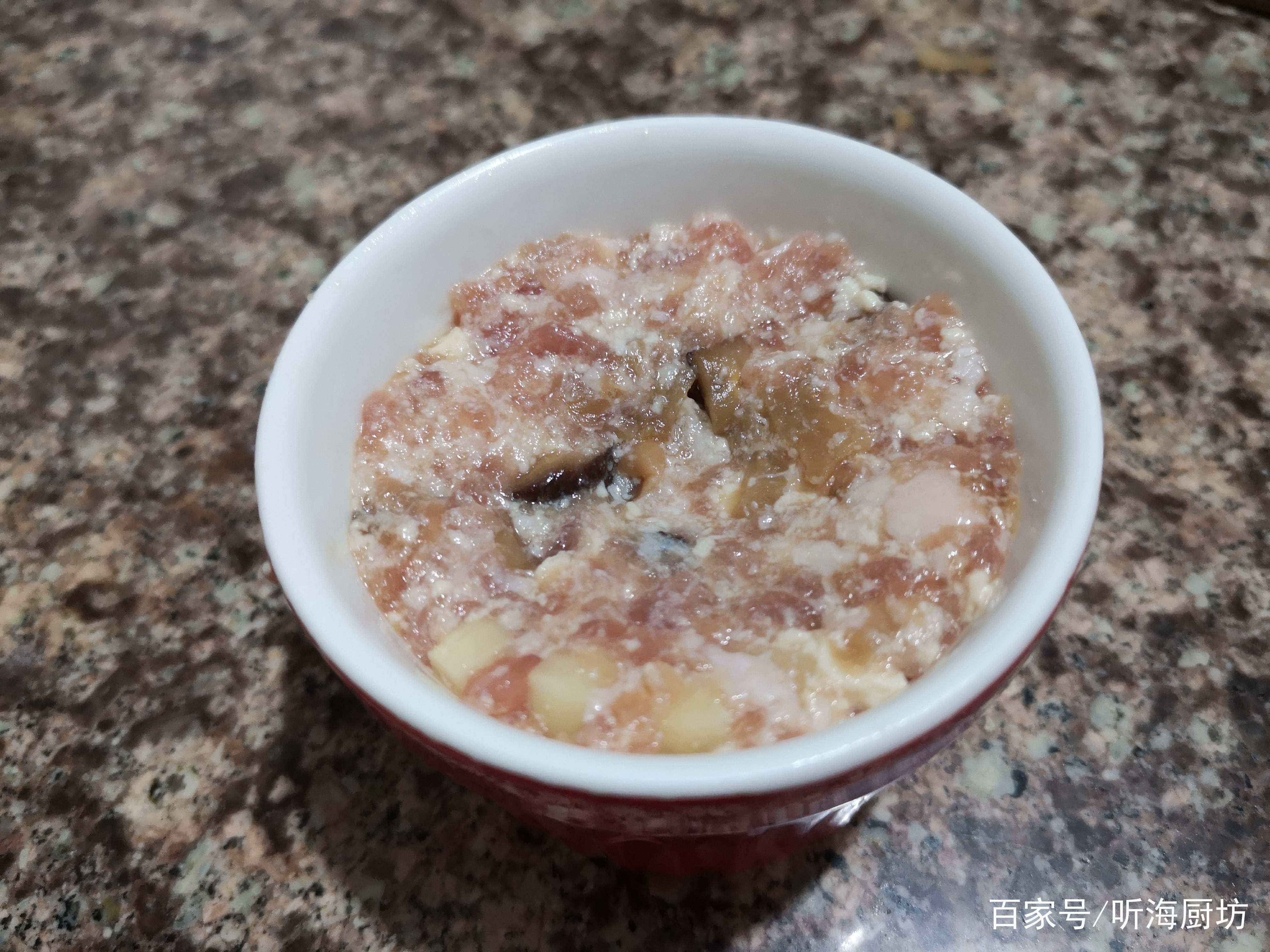 普通锅蒸米饭水开后蒸几分钟 886fb13577f543bba034112298e660bd.jpeg