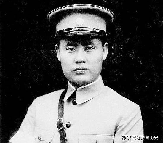 开国授勋,勋章10万余枚,仅144人荣获3枚一级勋章,仅1位大校!_奖章
