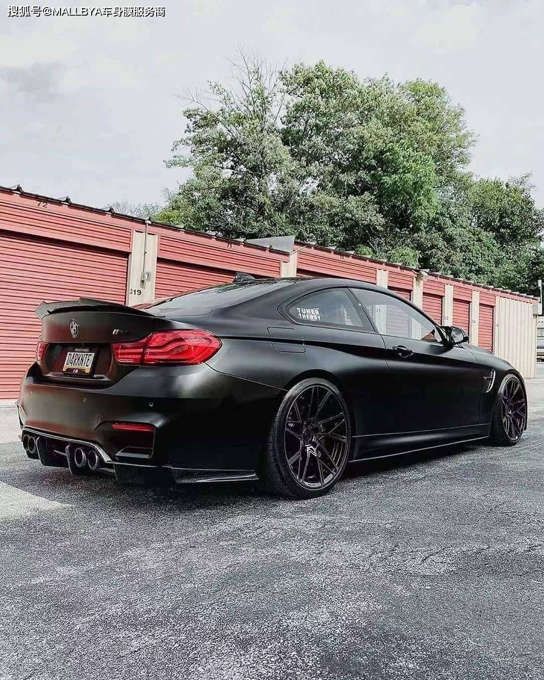 宝马m4改色哑光黑这样的黑化怎能让我们不爱