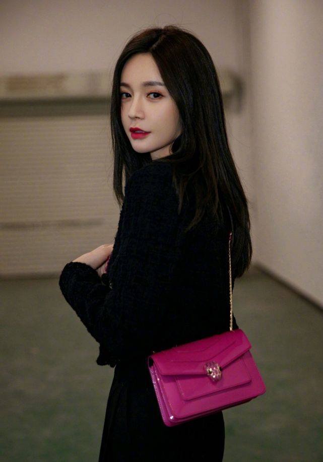 怎么才能变成明星一样漂亮 75e48b0645644227b6e46a1898128c22.jpeg