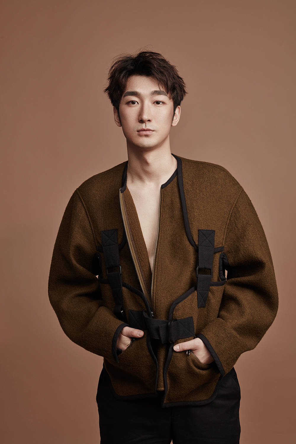 郑家彬加盟完美伴侣时隔多年再演商人