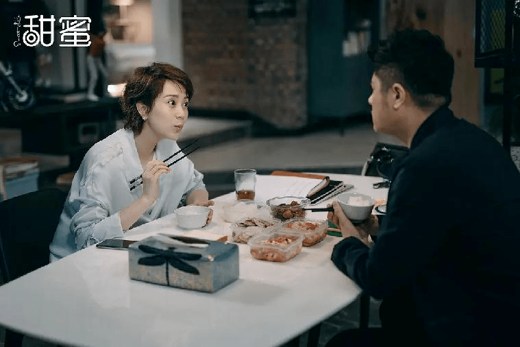 电视剧《甜蜜》热播 海清变身"拼命三娘"替夫还债