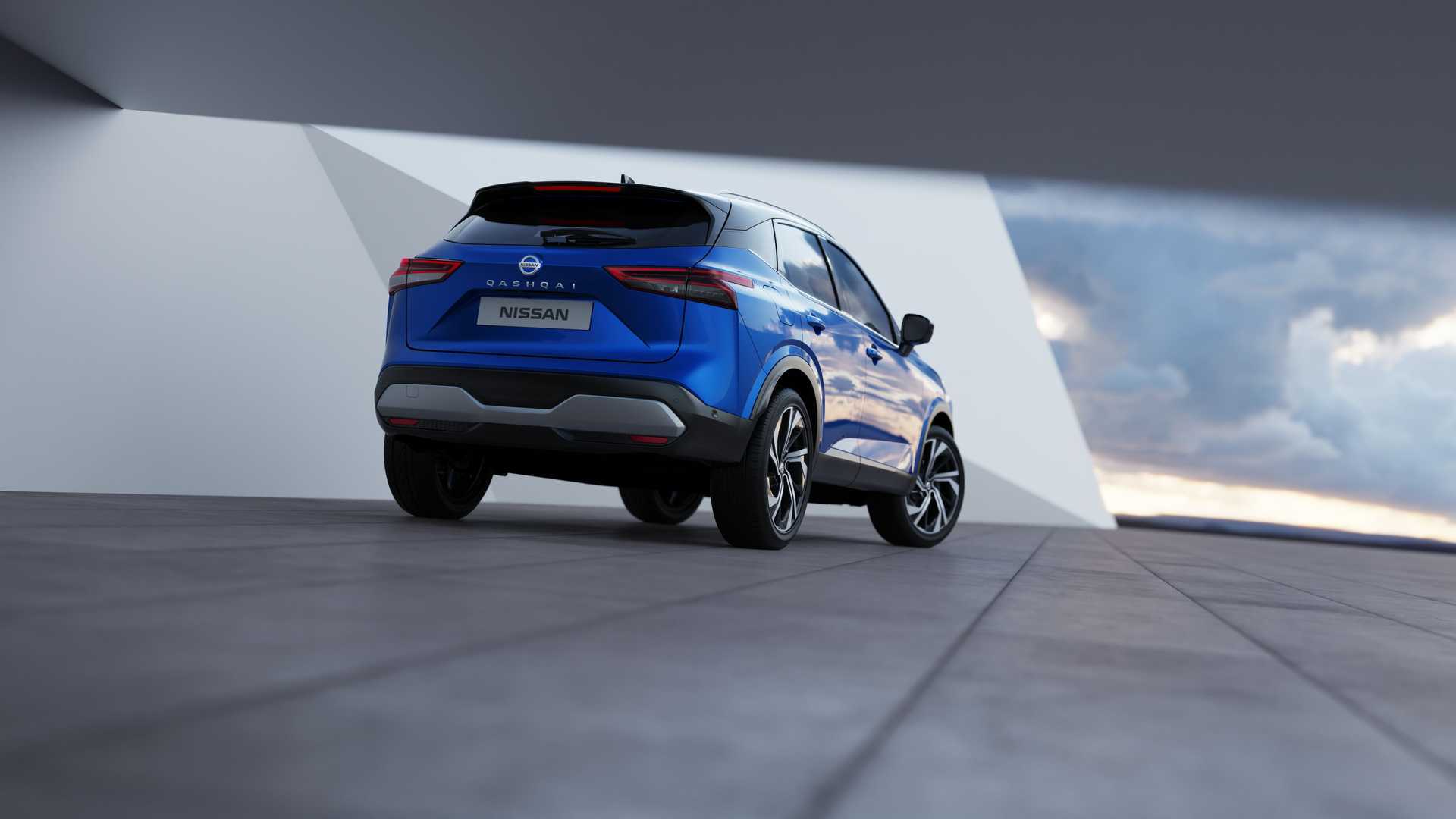 并且,全新逍客还将会多有e-power混动系统,节油效果和动力都会有所