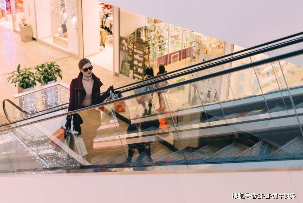 百盛集团国内业务前景不妙 亏损额增至2.5亿