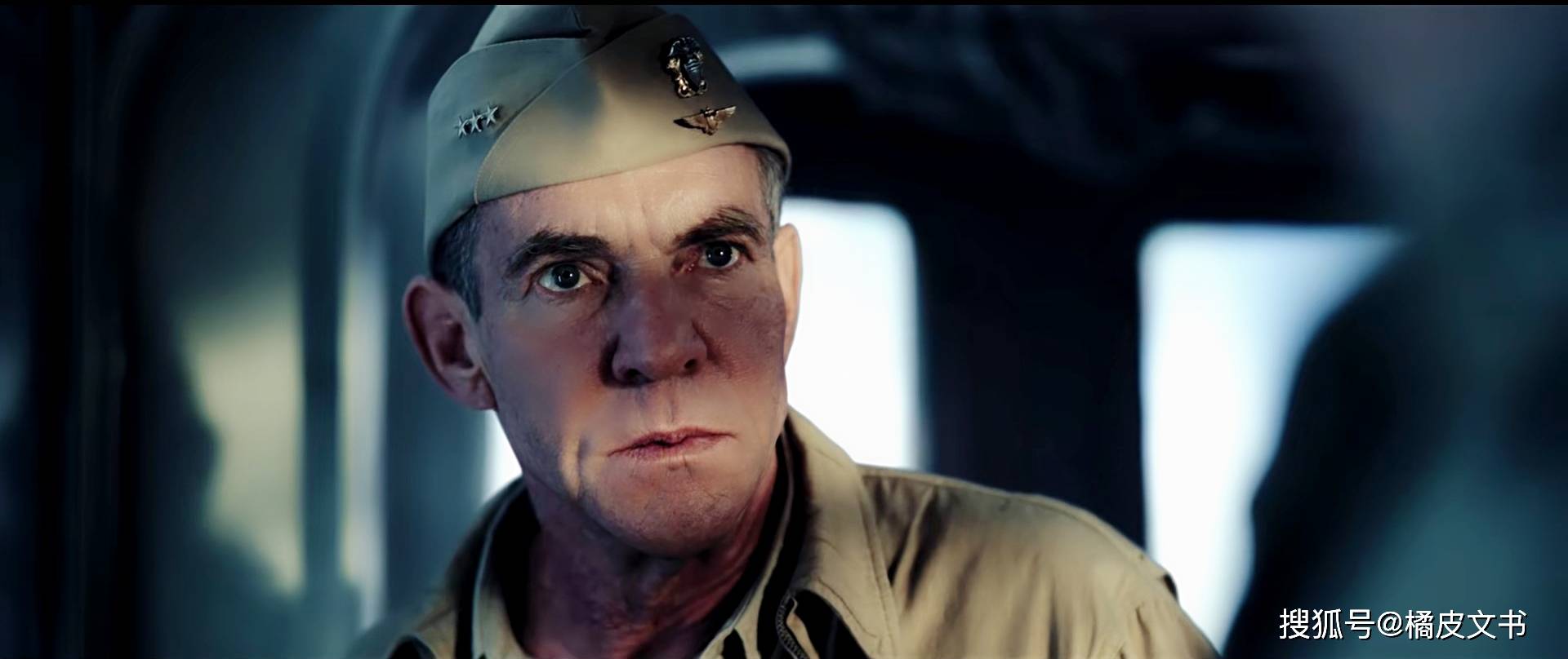 击沉武藏号那天:美军轰炸围攻八小时尽情宣泄,日军四处逃窜一整天生不