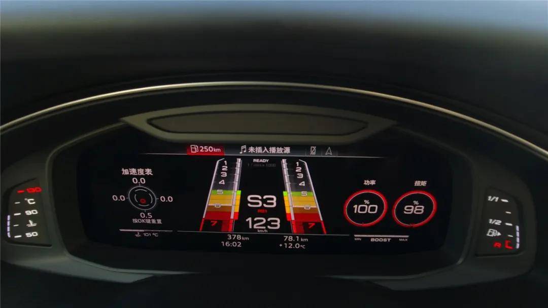 150万的奥迪还加价谁让它是新一代rs7呢