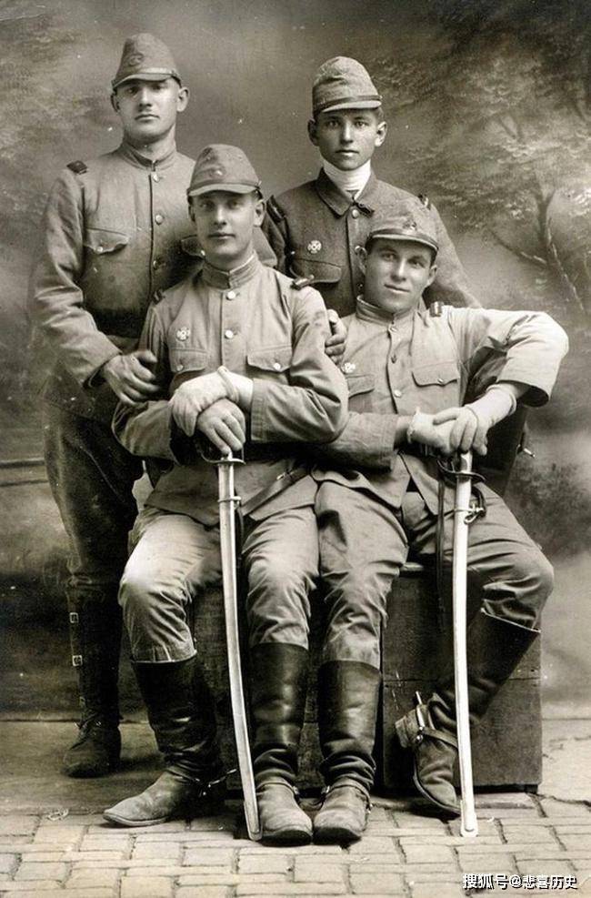 原创二战中这些苏联人为何身着日本军服