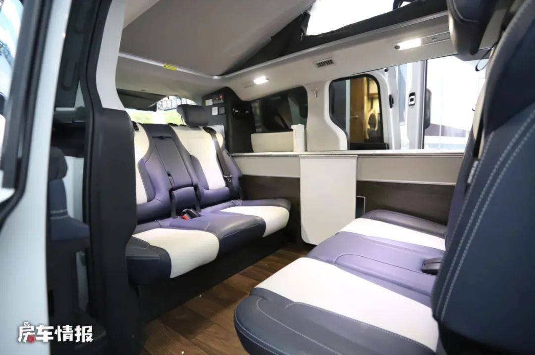 25.98万的大通rg20房车,真能实现一车两用,适合周末玩
