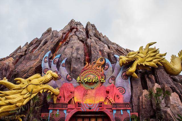 2016年4月,宁波杭州湾新区首个特色公园——方特东方神画盛大开园