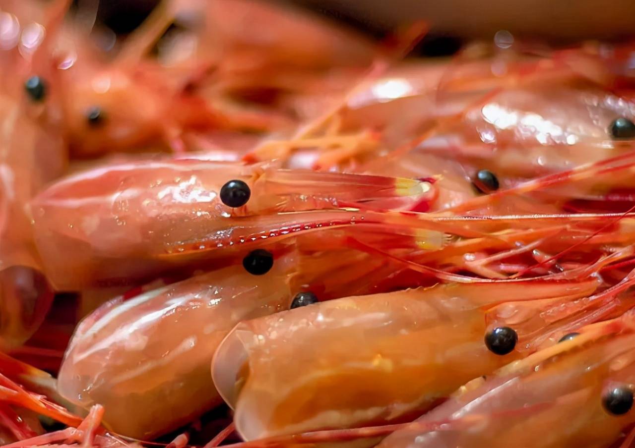 虾头里面是黄还是屎很多人傻傻分不清老吃错