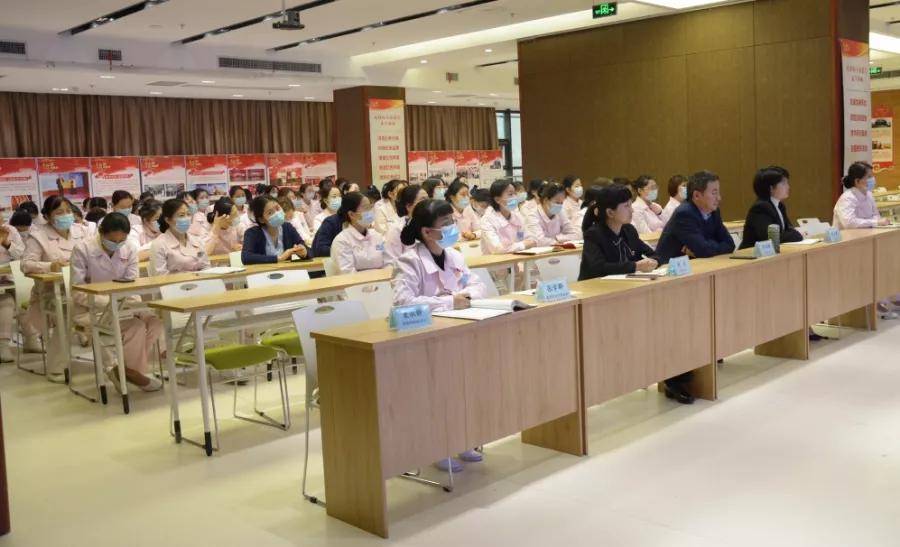 西安天佑儿童医院召开儿保科全体员工大会