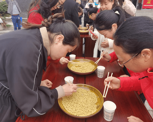 達州市達川區農業農村局開展慶祝