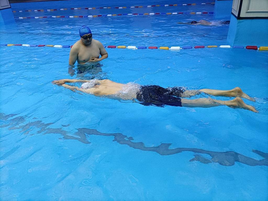 5金3银4铜！学校游泳队在2019年上海市大学生游泳锦标赛中喜获佳绩