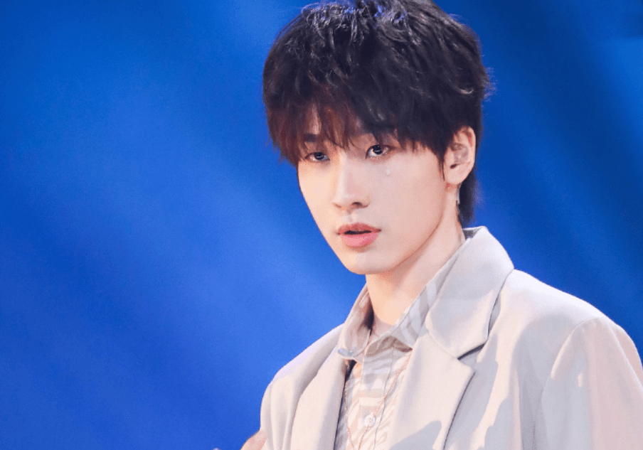 虞书欣和姜滨开撕,录节目被乱剪辑,短短几个字却透露选秀内幕_青春