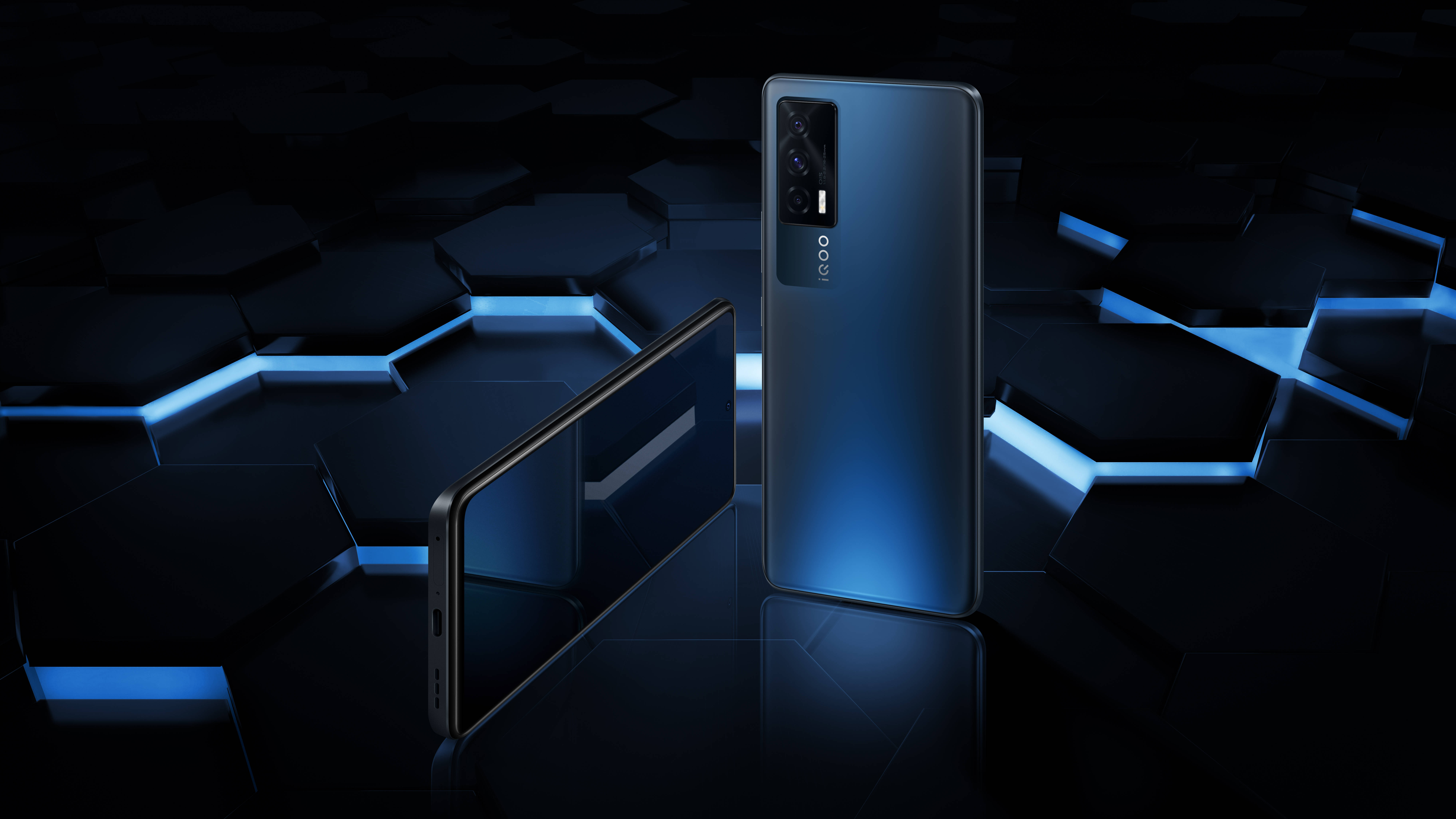 游戏|轻薄机身 1000Hz 瞬时触控采样：iQOO Neo5 产品外观正式亮相