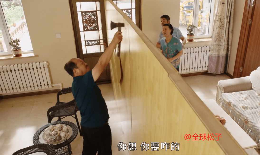 《乡村爱情13》谢广坤砌墙又拆墙,出尔反尔气坏永强妈