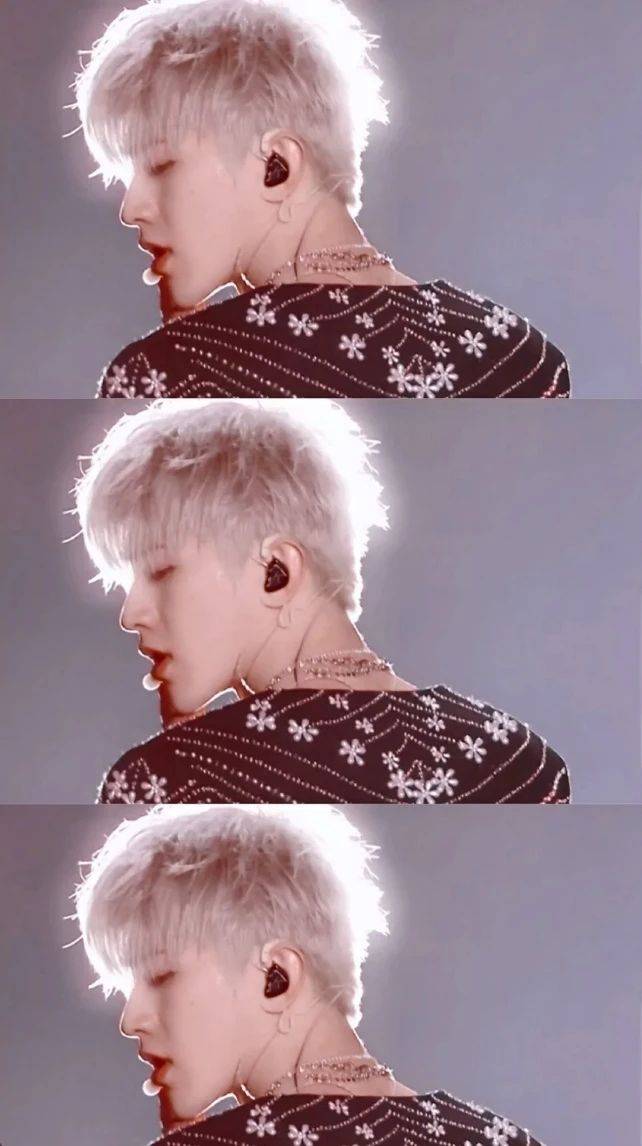 蔡徐坤拼接壁纸来一波帅进了我的心里拨动了我的心弦