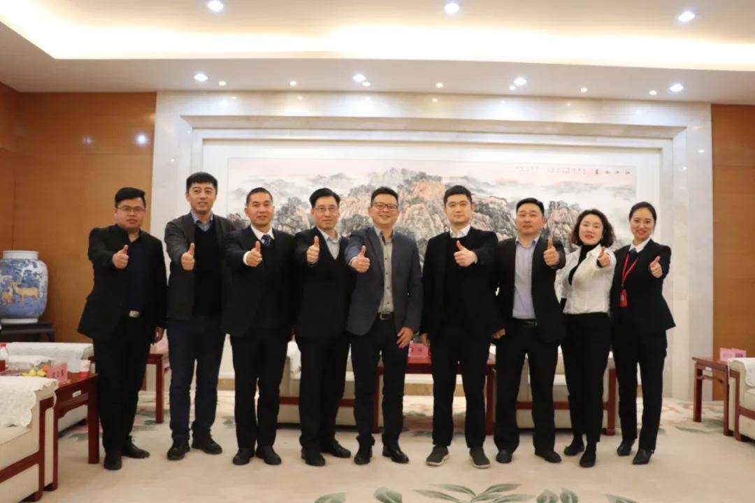 惠达卫浴执行总裁殷慷一行到访欧亚达家居总部