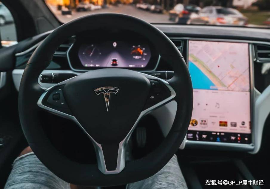 特斯拉被爆刹车失灵一家四口险丧命 检测专业性