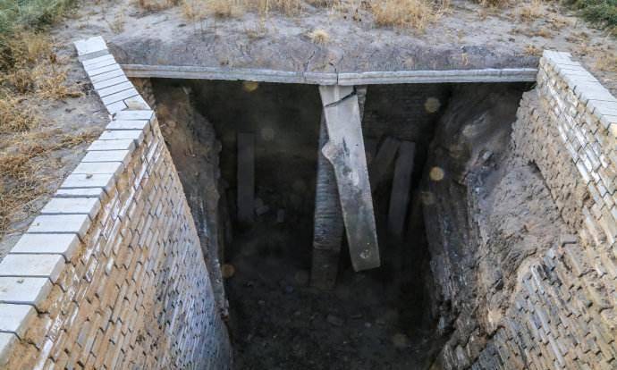 专家找到一座千年古墓，猜测墓主人是宰相，挖开后吓坏
