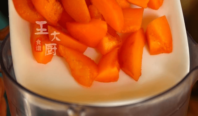 番茄酸甜汁的做法 18c71c7313c84289a55e556ebd50e88b.png