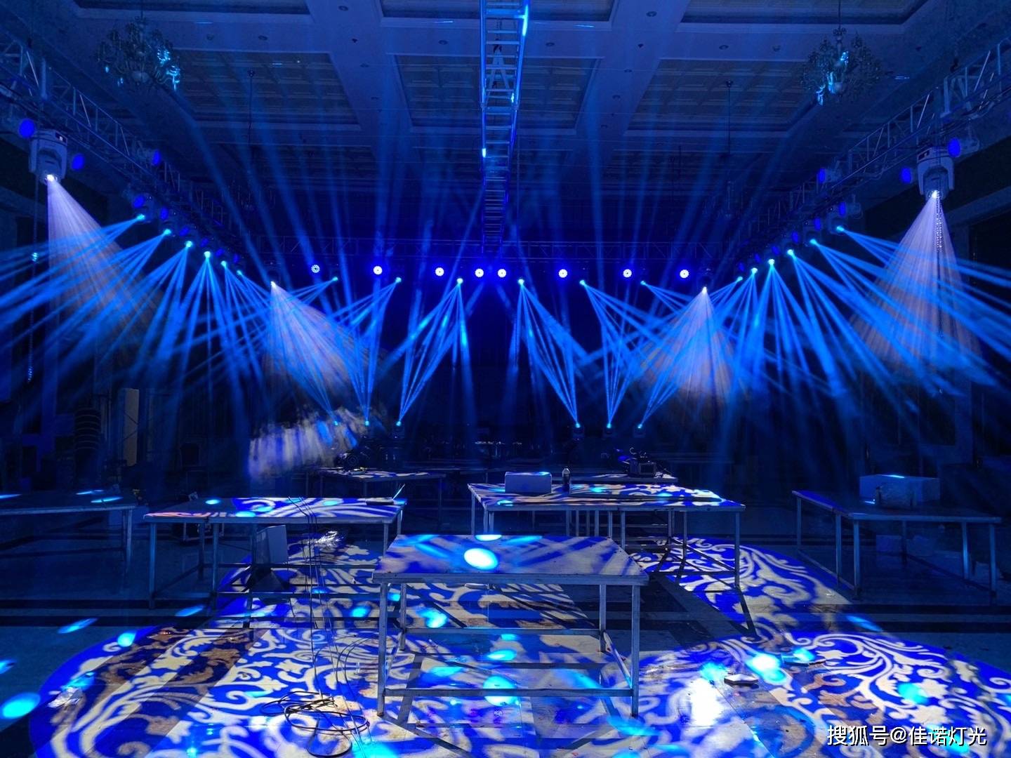 宴会厅灯光-搜狐大视野-搜狐新闻