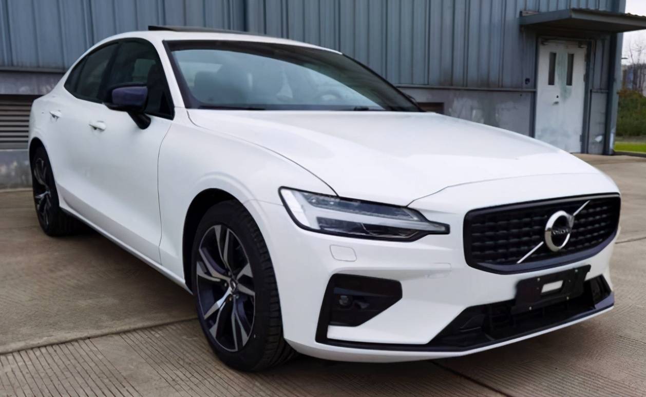 省油更经济全新沃尔沃s60实拍气场足很运动动力是亮点