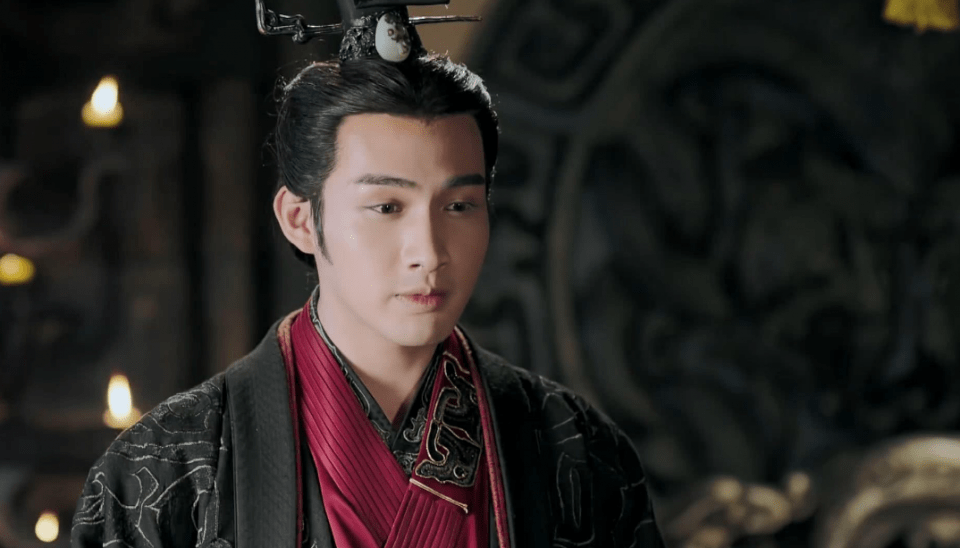 秦国灭亡的根源在于 统一六国后的转型失败 土地问题是核心问题 军功