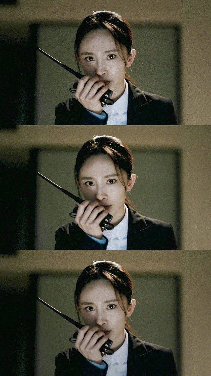 杨幂暴风眼壁纸每一帧都拍的好好看简直壁纸输出剧