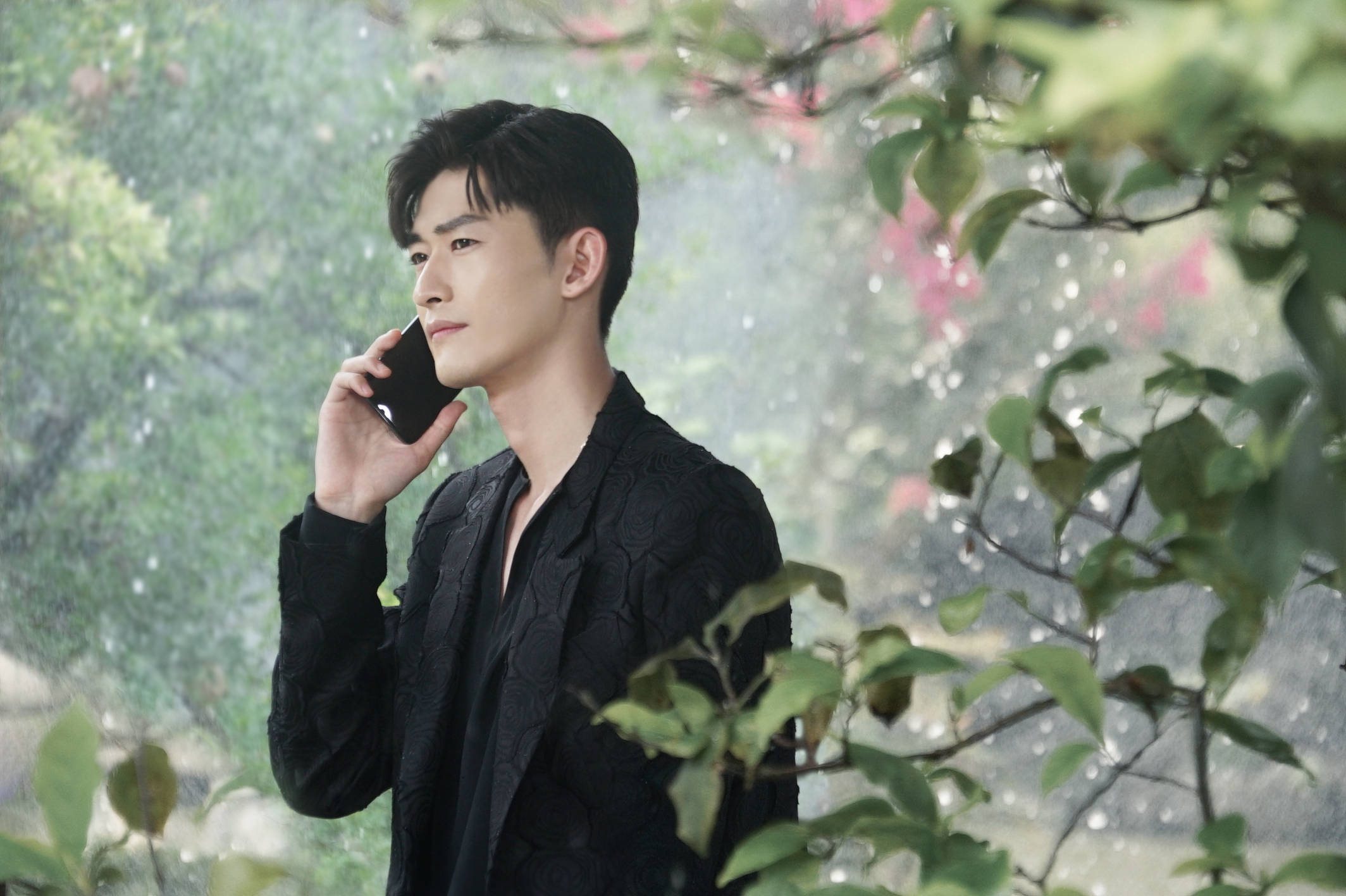 《若你安好便是晴天》首播,张翰徐璐演技过关,故事沉闷,太催眠