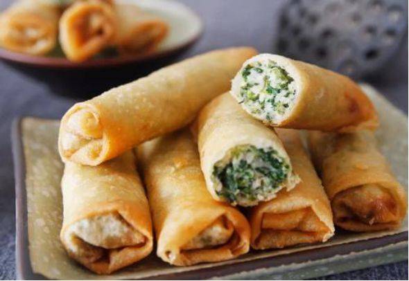 美食推荐:荠菜春卷,水晶盐焗鸡,糯香玉米排骨,锅巴土豆的做法