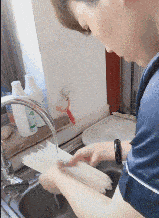 原创
每日一笑:大叔真是人生大赢家啊,开摩的都有这么好的福气呢