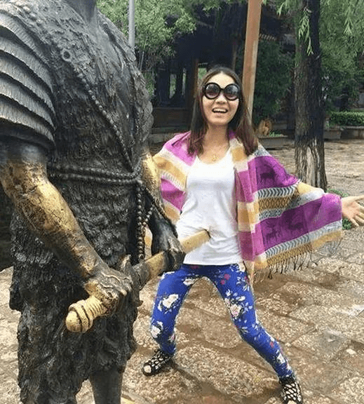 原创
每日一笑:大哥这么大的人了还让妹子抱着走,就不觉得害臊吗