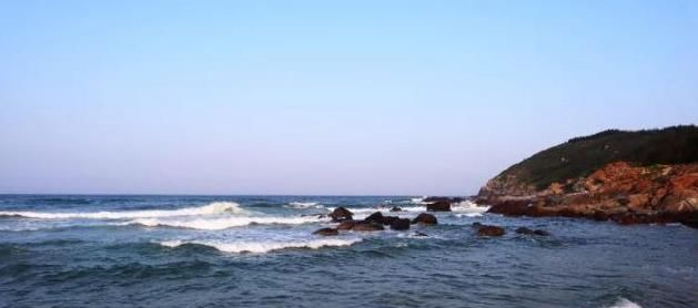 文昌龙楼小澳湾，一个巨石与大海相恋的热带奇特秘境