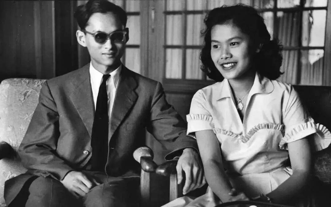 原创自作孽诗丽吉18岁嫁泰王竟出轨贴身保镖终被刮宫变丑女人