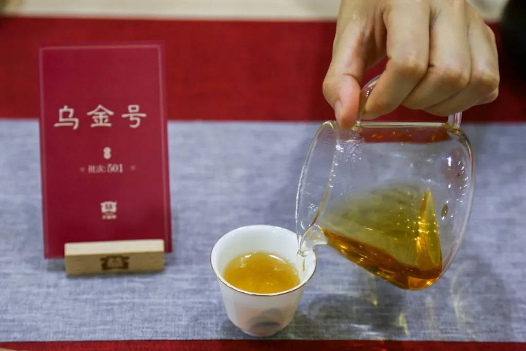 原创亲儿子21017542上市聊聊投资大益茶的心得